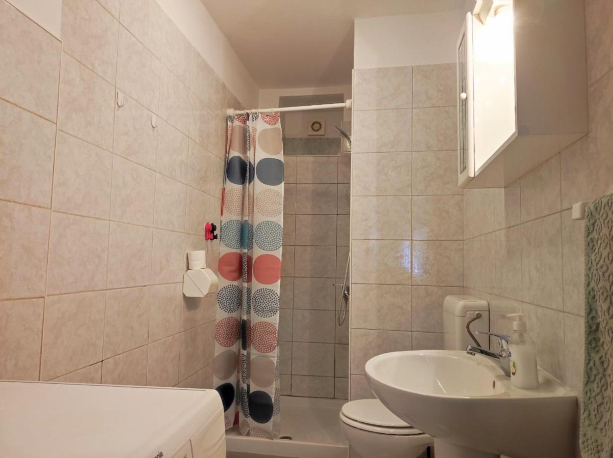 Apartment Rose Крк Экстерьер фото
